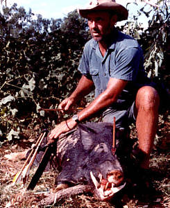 Bill Hill Australian Record Boar.jpg