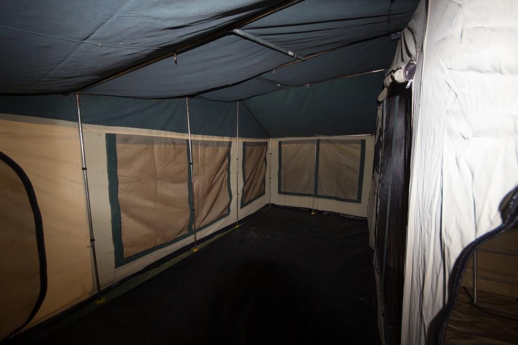camper inside annexe walls up2.jpg