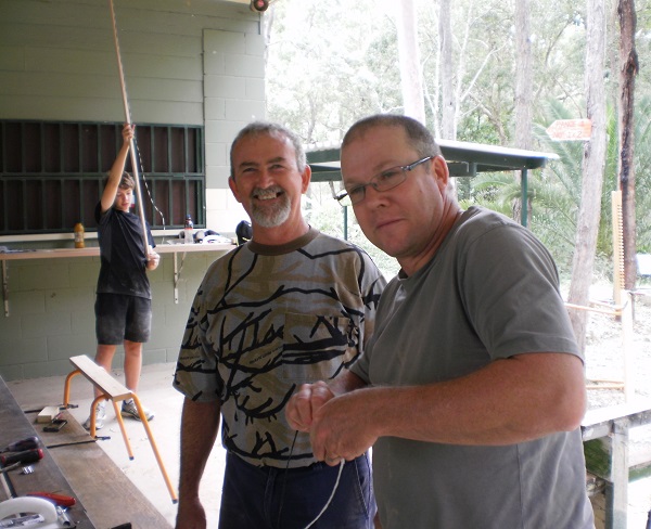 Gary helping Dirk make a Flemish Twist String.JPG