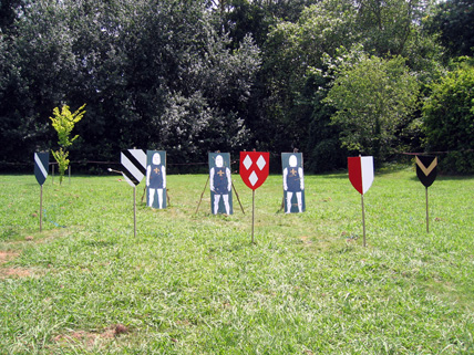 Poitiers Targets with sheild wall